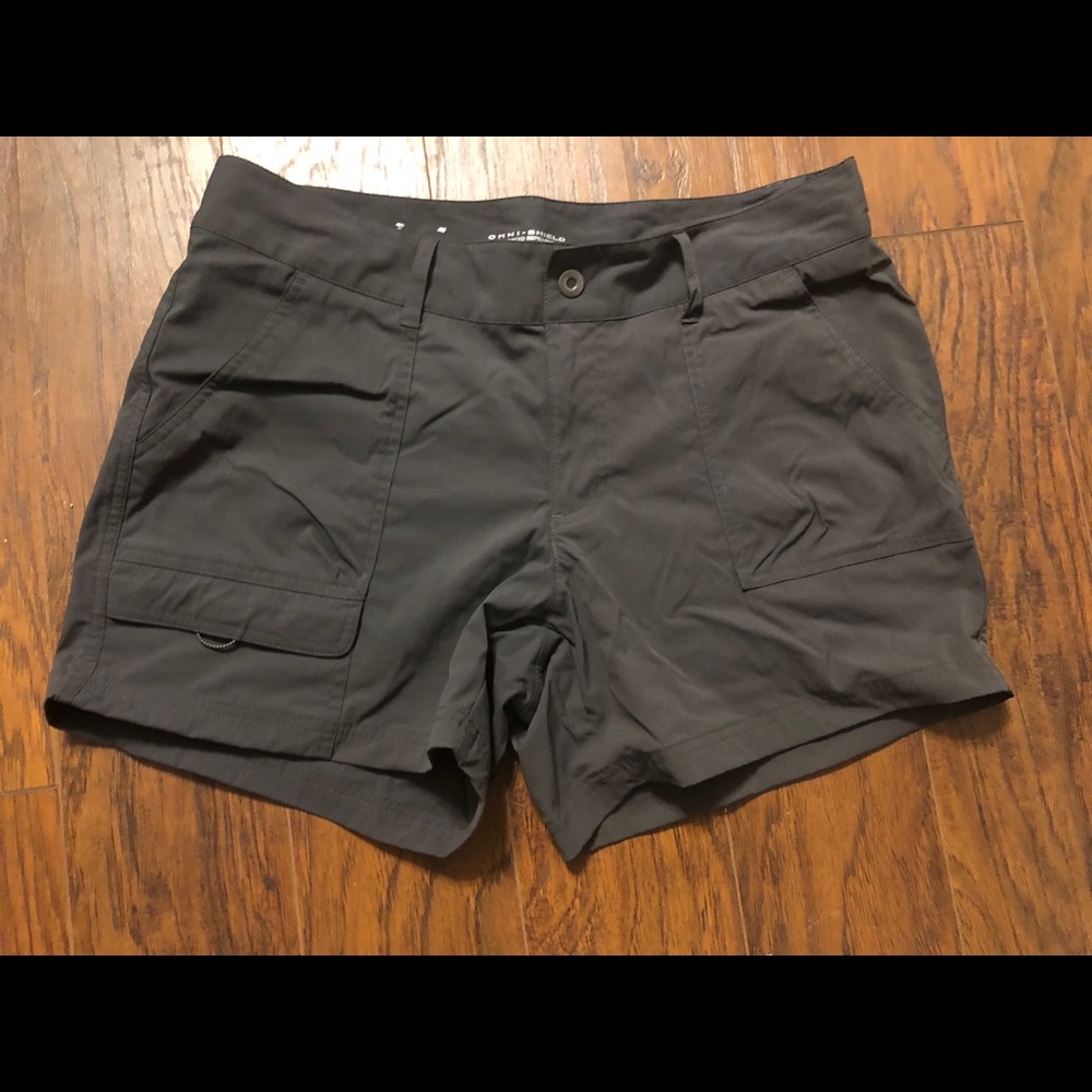 Women’s Columbia shorts